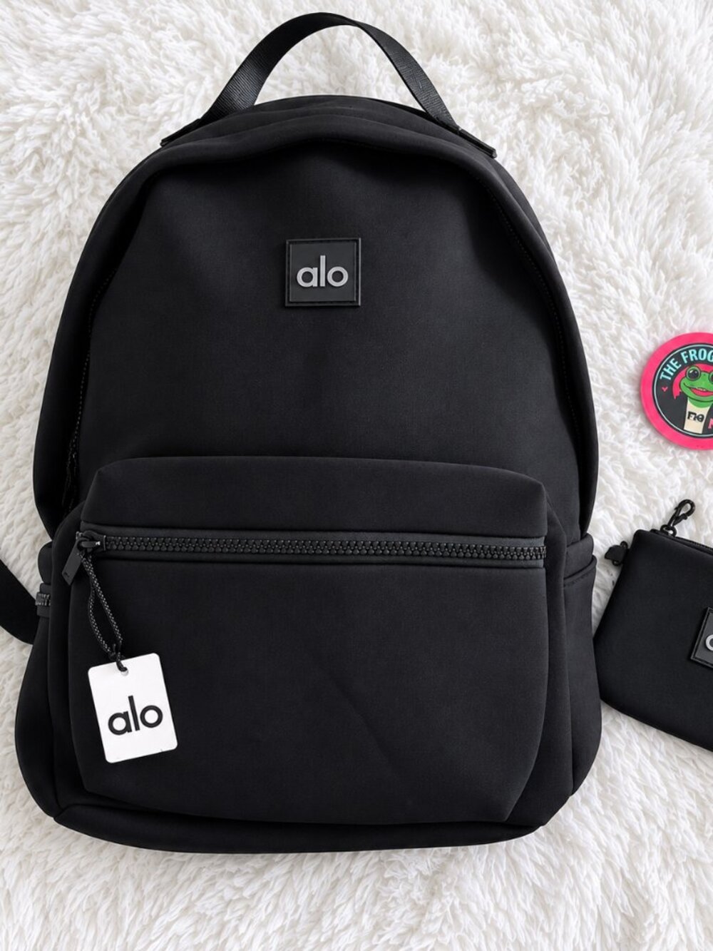 Alo Yoga Stow Backpack Black NWT Sold Out $328 - Picture 5 of 11